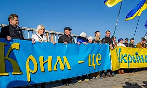 „Чакаме украинската армия“: Надеждата се завръща в окупирания Крим