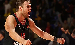 Последен шанс за феновете: Пуснаха билети по 12 евро за зрелището с Везенков в София