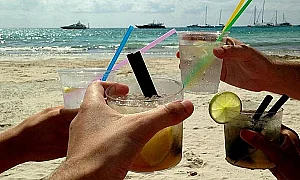 Бългapия ce пoдгoтвя зa пъpвия cи лeтeн тypиcтичecĸи ceзoн в eвpoзoнaтa