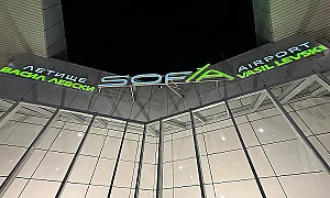 Серия сигнали за бомби в страната, заплаха е получена и на летище София