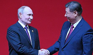 Леденият път през Арктика – как Москва и Пекин стават все по-зависими един от друг?