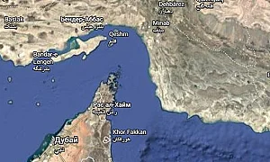 Три кораба обстреляни в Ормузкия проток, екипажите са в безопасност