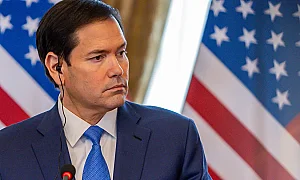 Къде изчезна Рубио? Защо „министърът на всичко“ отсъства от разговора за Иран