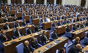 Депутатите трябва да попълнят 50 поста в 14 държавни органа