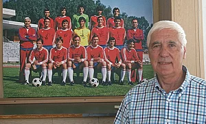 Отиде си легендарният футболен треньор Янко Динков, победил Байерн и сър Алекс Фъргюсън