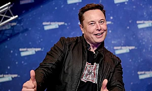 SpaceX готви най-голямото IPO в историята. Уолстрийт очаква рекордна година