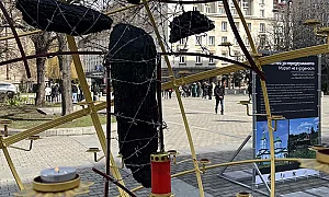 От руините на Лукянивка: „Глобусът на мира“ в София почита жертвите на руската агресия