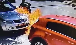 От 6 месеца до 5 години затвор грозят подпалвача на дипломатическите ни коли в Скопие