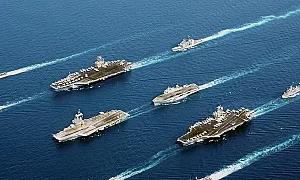 Американски кораби играят на „смъртоносна криеница“ с ирански мини