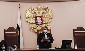 Заради сатира с Путин: Русия осъди задочно германски скулптор на 8 години затвор