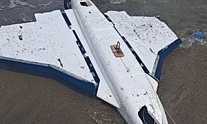 Морето изхвърли дрон край Ахтопол, военните го прибраха