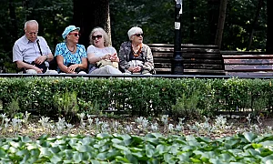 Расте броят на пенсионерите в България на годишна база