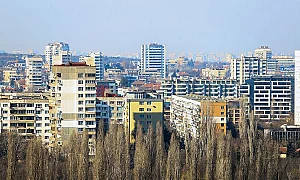 Охлаждане на имотния пазар: Продажбите падат с 18% през второто тримесечие