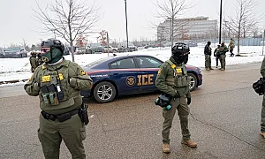 След 60 000 задържани и 30 убити: Сенатът отпусна 70 млрд. долара за ICE