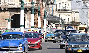 Хотели, кораби и инвестиции: Европейски компании напускат Куба заради санкциите