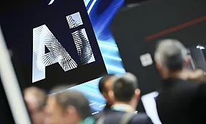 Mythos изплаши САЩ: Вашингтон започва да проверява новите AI модели