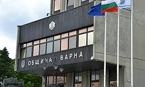 ДНСК и Агенцията по кадастъра влязоха на проверка в Община Варна