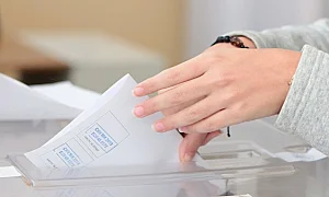 13 населени места в страната избираха кметове