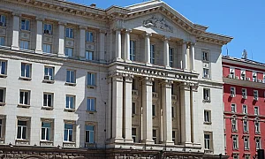 Тристранката реши: По-високи пенсии от юли