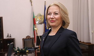 Министър Йорданова: Има сигнали срещу Гешев, които могат да са аргумент за отстраняването му