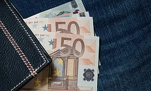 Предлагат план за намаляване на разликите в заплащането между жените и мъжете
