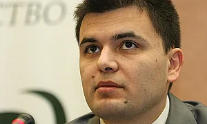 Без ръст на разходите до края на годината, реформи през 2027-а