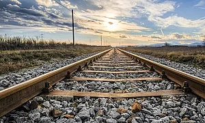 Започва строителството на участък от жп линията на Коридор 8 – от Крива паланка до тунела с България