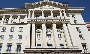 Кабинетът спря процедурата за европрокурори, за да избегне гаф пред Кьовеши