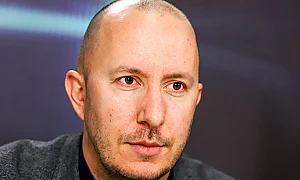 Михаил Кръстев: Ако си заравяме главата в пясъка, ще говорим за рязане на разходи