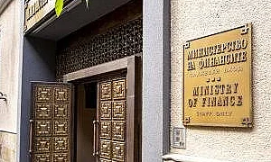 Фискалният съвет поиска спиране на парите за неработещите държавни програми