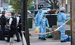 Застреляха 14-годишно момче в Лондон, арестуваха трима тийнейджъри