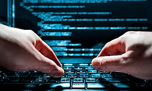 Русия блокира VPN услугите, милиони останаха без достъп до банкови плащания