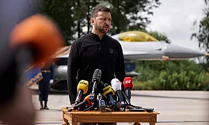 Какво означава предупреждението на Зеленски да „затвори небето“ над Русия?