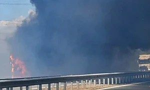 ТИР задими "Тракия", спряха движението