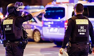 Кола се вряза в Прайда в Берлин: Един загинал, 16 ранени, разследват ислямистки мотив
