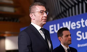 Брюксел смъмри Скопие: Изпълнявайте приетата преговорна рамка