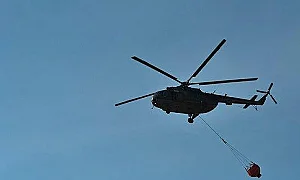 Големият пожар край Хасково стигна до полигона „Корен“, включват хеликоптер