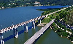 Язовирите са пълни, някои преливат. Защо обаче и това лято се очаква водна криза?