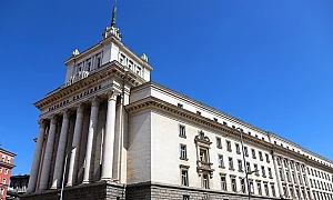 7 министри на парламентарен контрол. НС продължава с антикорупционната комисия