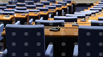 Общо 21 души са се отказали да бъдат народни представители