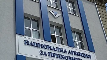 НАП: Дизелът в България e поскъпнал с 37% от началото на войната в Иран