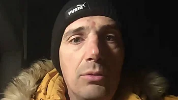 Нападение срещу кмета на Бистрица: Неизвестни запалиха колата и вратата на къщата му