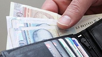 Заплатите на военните и полицаите могат да бъда увеличени и без бюджет