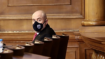 Прокуратурата влезе във филмовия бизнес с ролята на Мара Оплаквачката