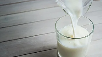 КЗК: Българското млекопроизводство е в критично състояние, вносът е нараснал с 45%