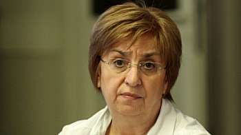 Проф. Екатерина Михайлова: Нямам обяснение защо пришпорват гласуването на промените в Конституцията