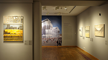 За първи път в България: Изложбата на Кристо и Жан-Клод „Опакованият Райхстаг“