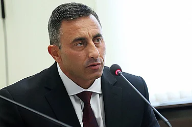 Спецов: Няма риск от недостиг на горива, „Лукойл Нефтохим“ работи с неруски нефт