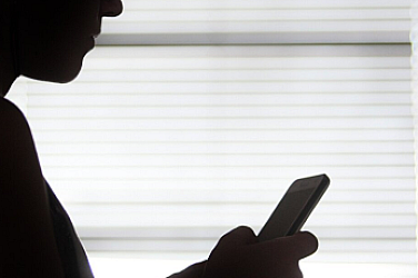 „Теглиш ти, крадат те“ – телефонни измамници точат десетки хиляди лева от България