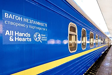 „Влаковете на непреклонността“: Как Киев преживява най-тежката зима от началото на войната